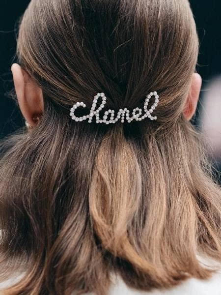 chanel hair clip 2019 replica|chanel pearl hair.